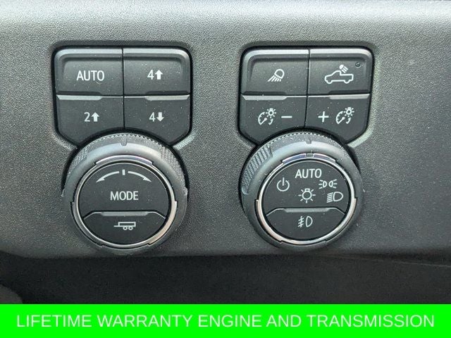 2025 Chevrolet Silverado 1500 ZR2