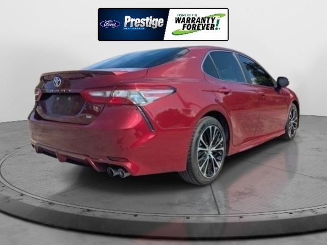 2018 Toyota Camry SE