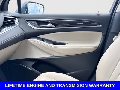 2021 Buick Enclave Essence