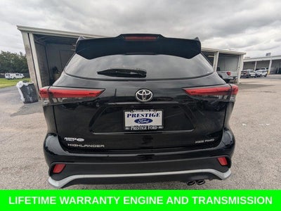 2022 Toyota Highlander XSE