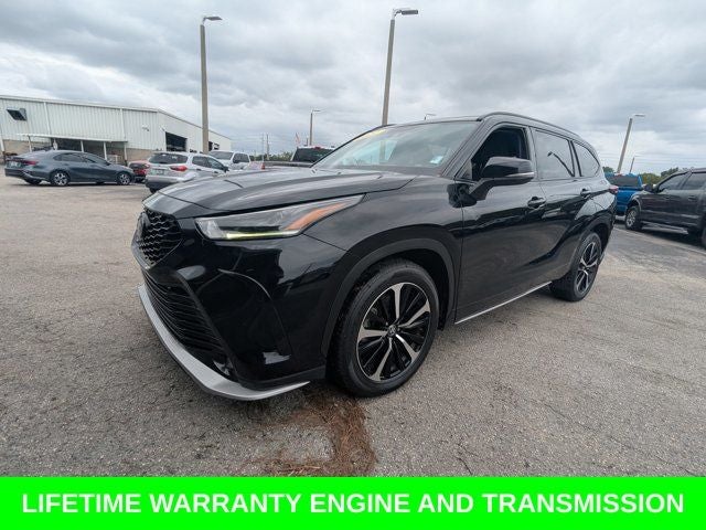 2022 Toyota Highlander XSE