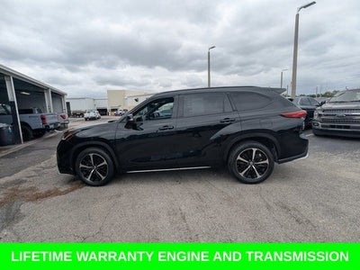 2022 Toyota Highlander XSE