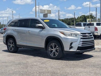 2019 Toyota Highlander LE