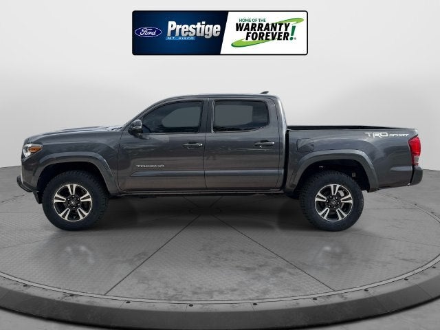 2016 Toyota Tacoma TRD Sport