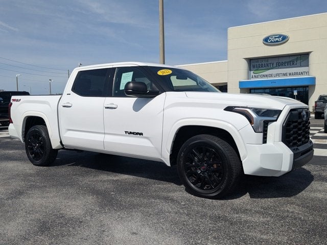 2022 Toyota Tundra SR5