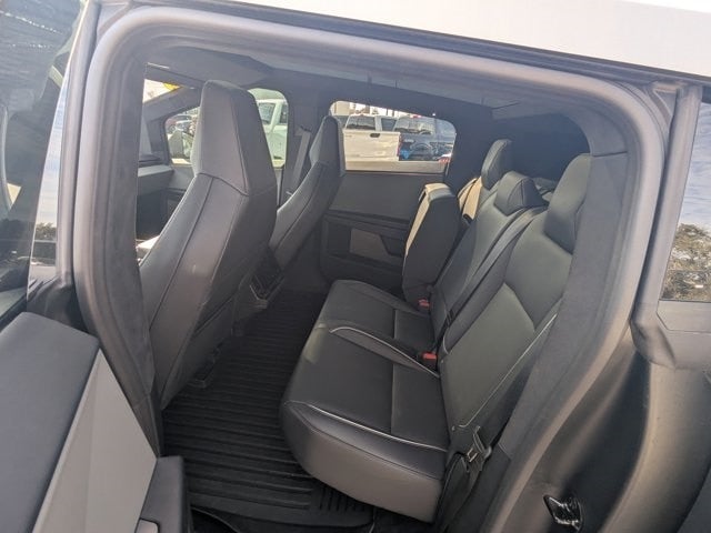 2024 Tesla Cybertruck Base