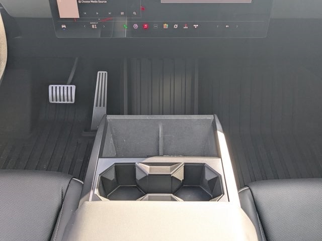 2024 Tesla Cybertruck Base