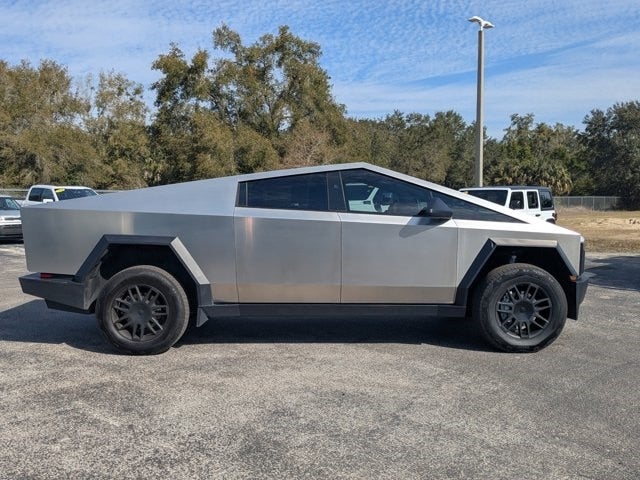 2024 Tesla Cybertruck Base