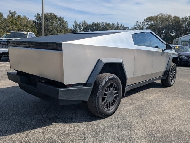 2024 Tesla Cybertruck Base