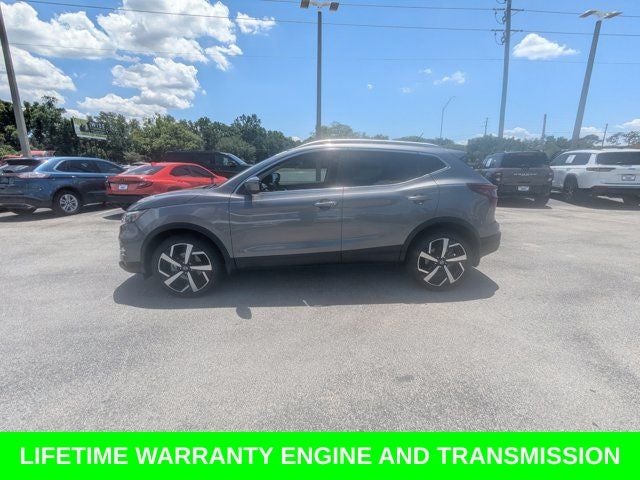 2022 Nissan Rogue Sport SL