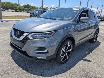 2022 Nissan Rogue Sport SL