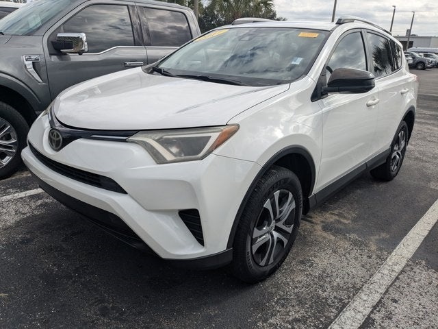 2017 Toyota RAV4 LE