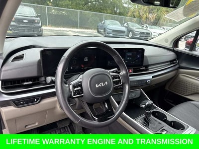2025 Kia Carnival LXS