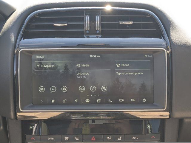 2019 Jaguar F-PACE 25t Premium