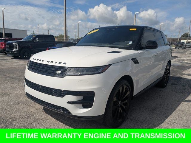 2025 Land Rover Range Rover Sport SE