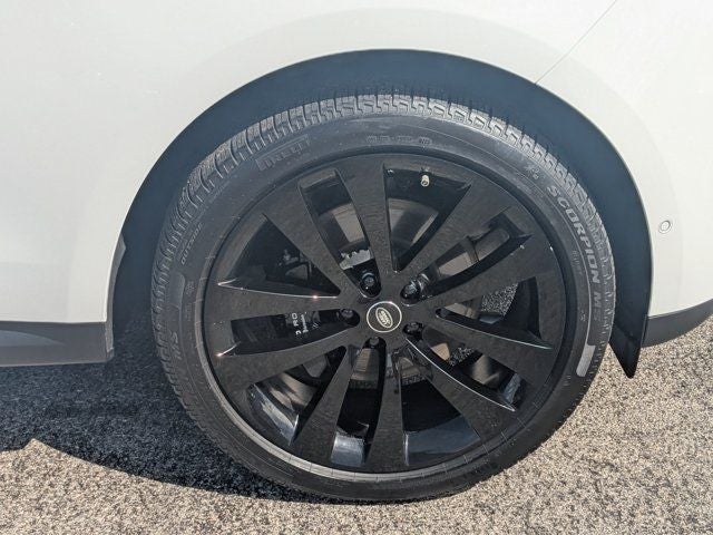 2025 Land Rover Range Rover Sport SE