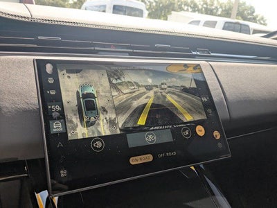 2025 Land Rover Range Rover Sport SE