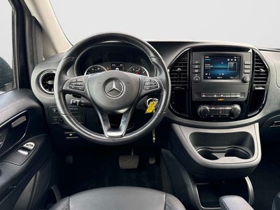 2023 Mercedes-Benz Metris Passenger