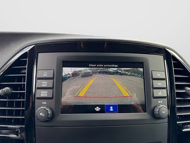 2023 Mercedes-Benz Metris Passenger