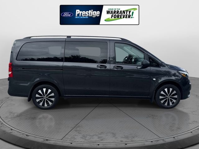 2023 Mercedes-Benz Metris Passenger