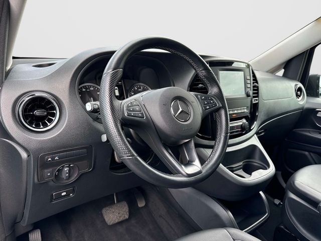 2023 Mercedes-Benz Metris Passenger