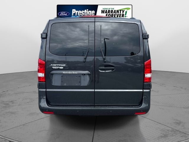 2023 Mercedes-Benz Metris Passenger