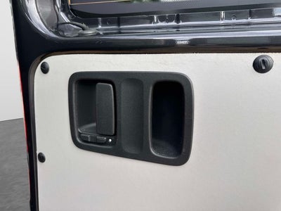 2023 Mercedes-Benz Metris Passenger