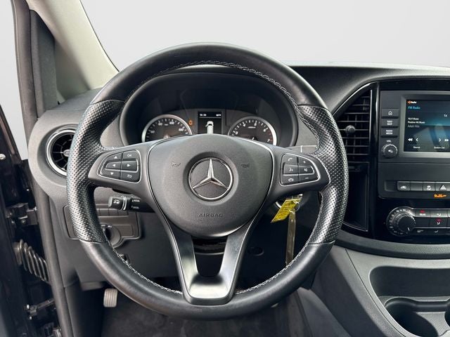 2023 Mercedes-Benz Metris Passenger