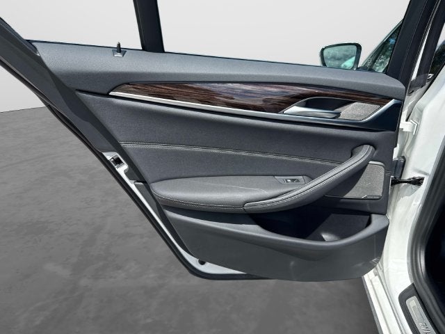2023 BMW 5 Series 540i